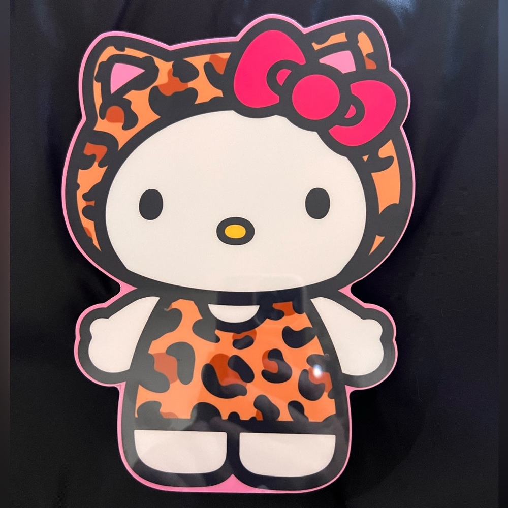 Hello Kitty Leopard Print Wall Art – Sanrio Licensed Hanging Décor (2025)